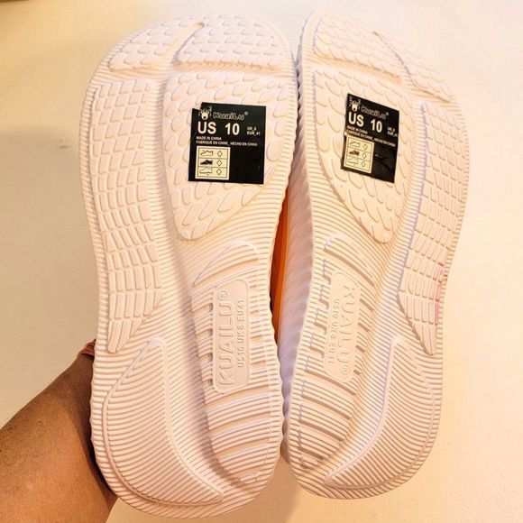 Kailua Recovery Sandals Mens 10 Yellow Marigold Cushioned Slides Athlete NWT - Picture 10 of 10